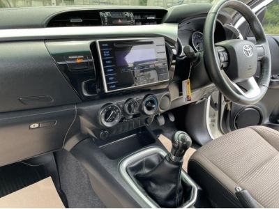 Toyota Revo Prerunner Open Cab 2.4 E Multi Mt 2017 รูปที่ 6